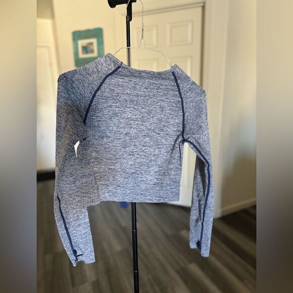 Pink by Vic Secret Activewear crop top - Picture 3 of 5